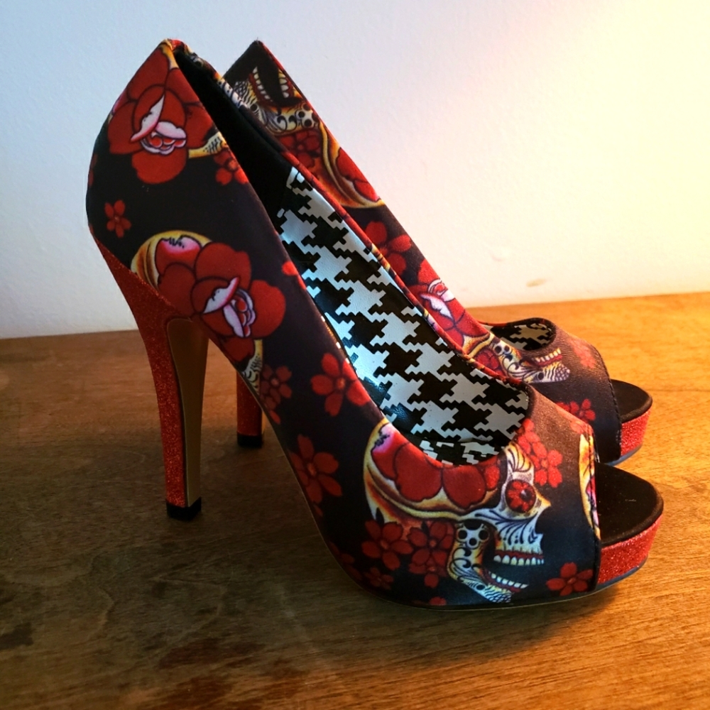 Iron Fist Death Dance Peep Toe High Heels Size 5